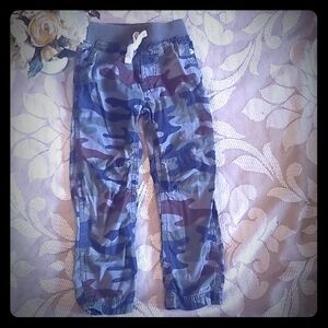 A4-CARTERS: BOY SIZE 4 CAMO PANTS